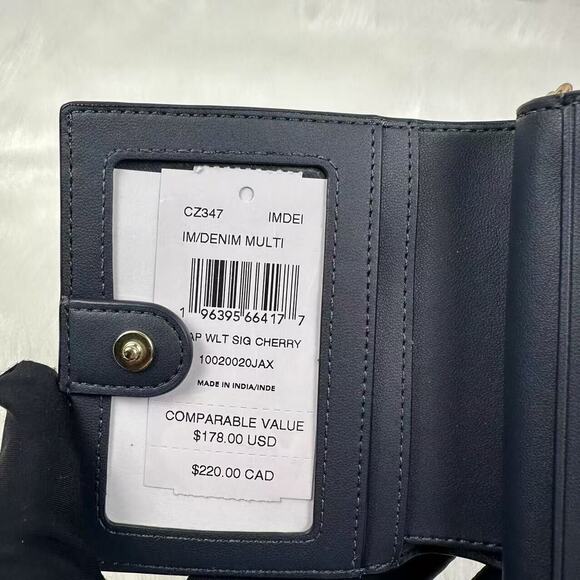 Coach Snap Wallet In Signature Canvas With Pink Cherry Print Gold/Denim Blue NWT - Picture 7 of 10